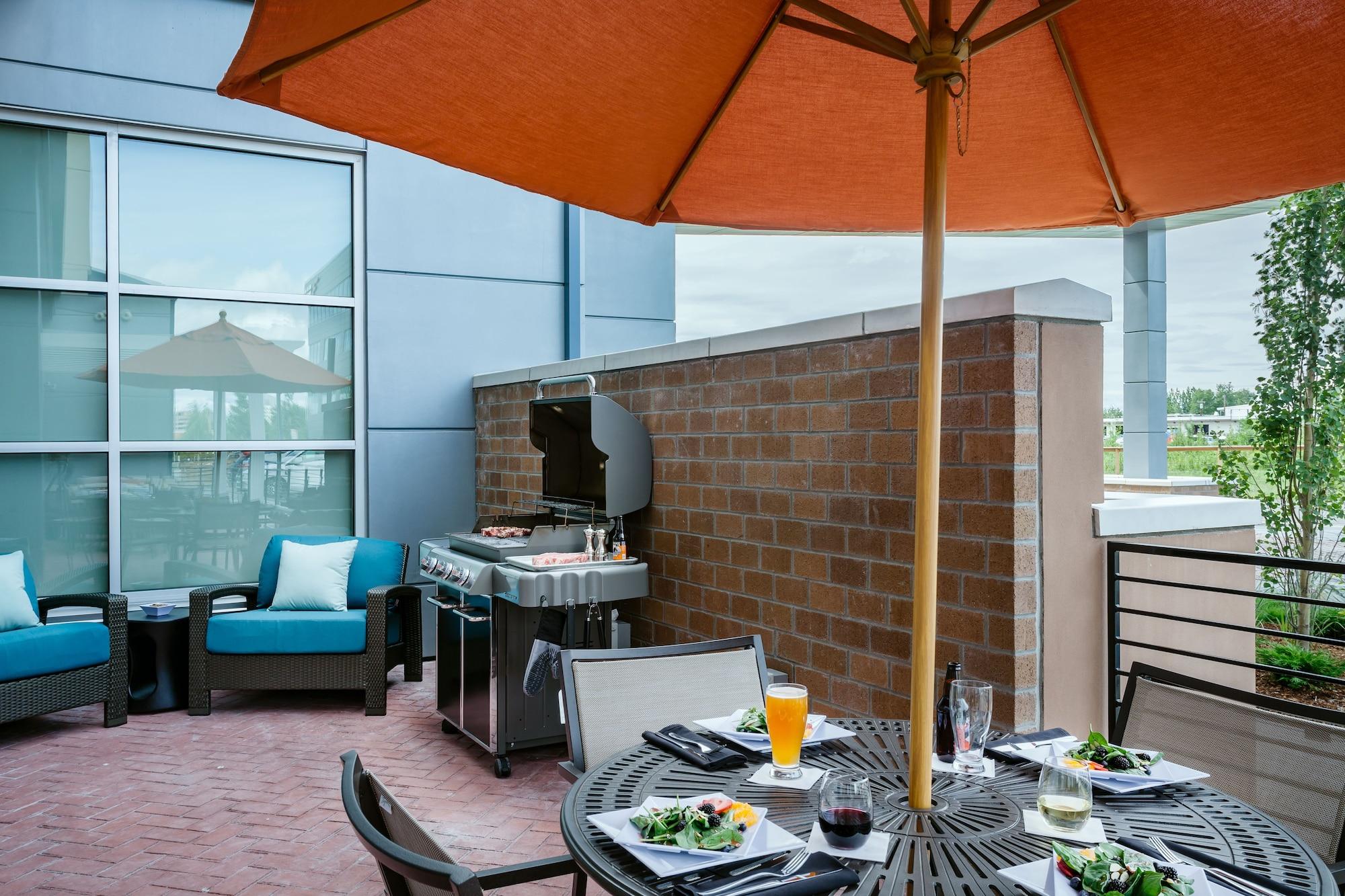 Отель Hyatt House Анкоридж Экстерьер фото